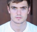 Alex Roe