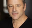 Gil Bellows