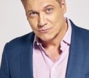 Holt McCallany