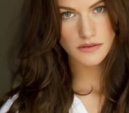 Kelly Overton