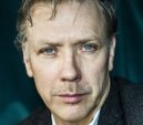 Mikael Persbrandt