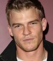 Alan Ritchson