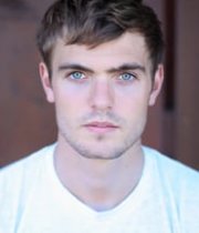 Alex Roe