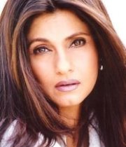 Dimple Kapadia