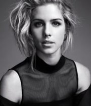 Emily Bett Rickards