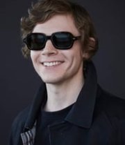 Evan Peters