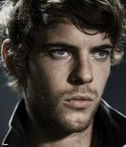 Harry Treadaway