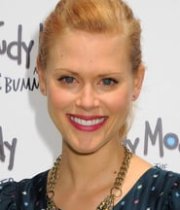 Janet Varney