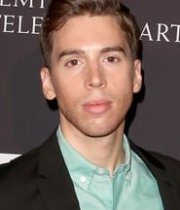 Jordan Gavaris