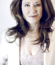 Mary McDonnell