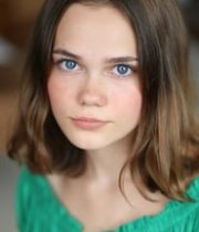 Oona Laurence