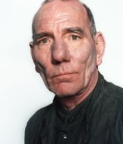 Pete Postlethwaite