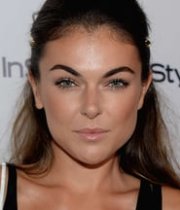 Serinda Swan