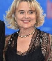 Sinéad Cusack