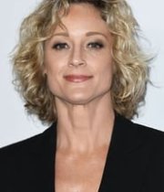 Teri Polo