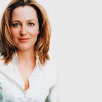 Gillian Anderson