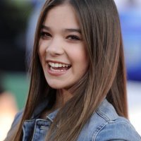 Hailee Steinfeld