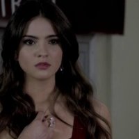 Shelley Hennig