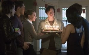 Riverdale 1. Sezon 10. Bölüm İzle – Türkçe Dublaj İzle