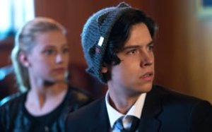 Riverdale 1. Sezon 5. Bölüm İzle – Türkçe Dublaj İzle