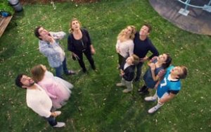 Fuller House 4. Sezon 10. Bölüm İzle – Türkçe Dublaj İzle