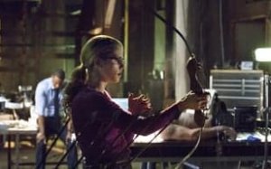 Arrow 1. Sezon 14. Bölüm Türkçe Full HD İzle