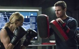 Arrow 4. Sezon 11. Bölüm Türkçe Full HD İzle