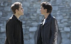 The Vampire Diaries 7. Sezon 22. Bölüm İzle – Türkçe Dublaj İzle