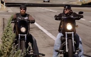 Sons of Anarchy 1. Sezon 8. Bölüm Türkçe Full HD İzle