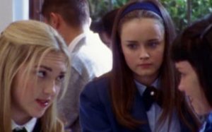 Gilmore Girls 1. Sezon 11. Bölüm İzle – Türkçe Dublaj İzle